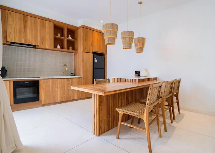 Amici - Indoor Living 2br Pool - New - Pererenan تْشانغو