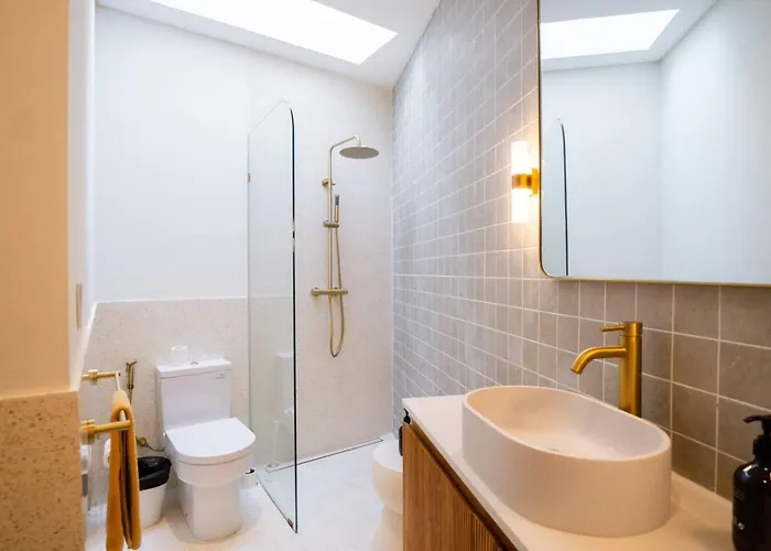 Amici - Indoor Living 2br Pool - New - Pererenan تْشانغو
